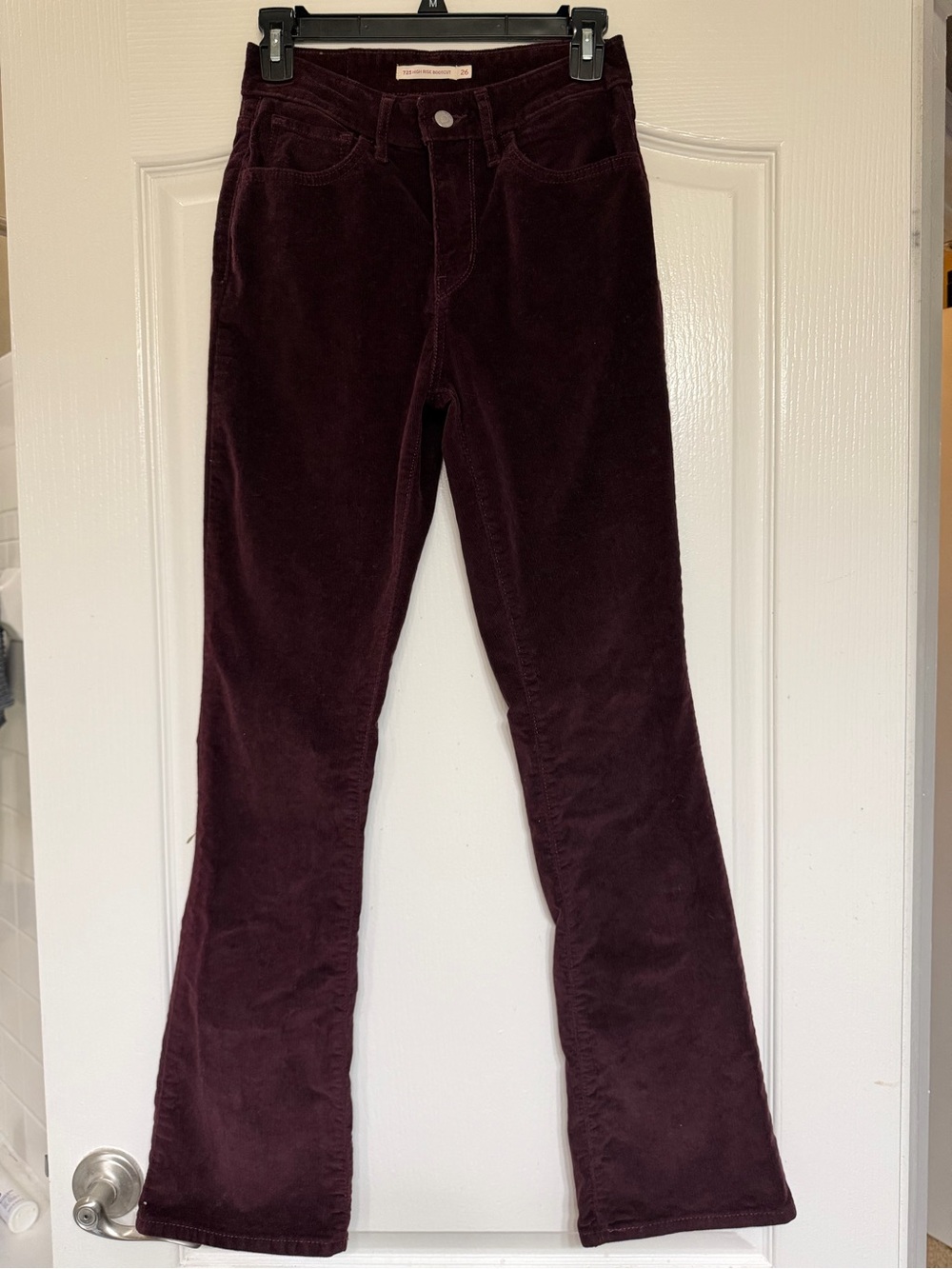 Levi's 725 High Rise Bootcut Corduroy Pants 26 Burgundy Plum 70s Boho Fall